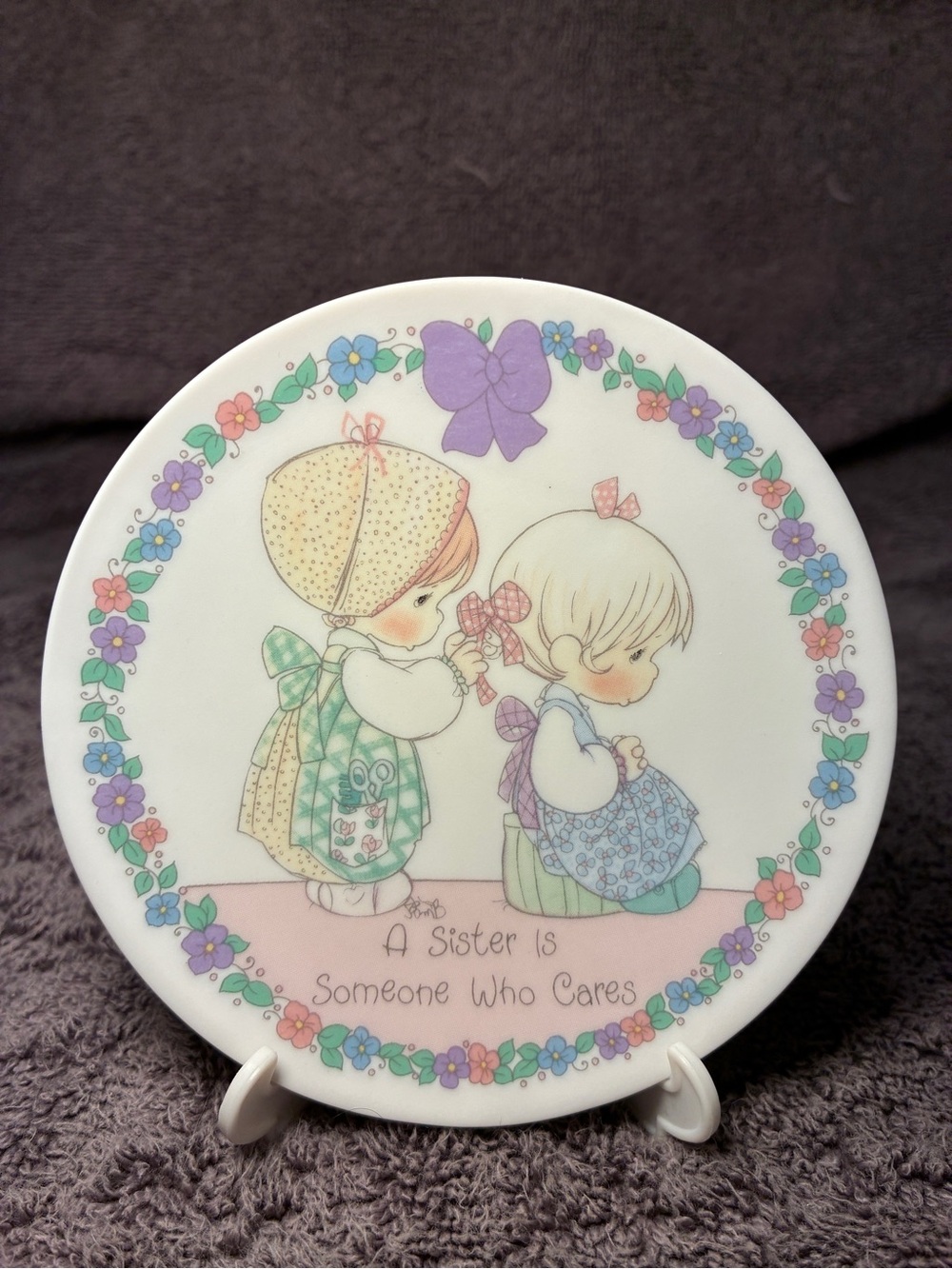 Precious Moments “A sister is someone who cares” 4.5” plate—vintage 1992